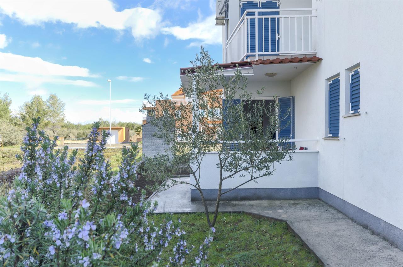Apartment Branka Срима Экстерьер фото